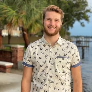 Meet your Posher, Christian